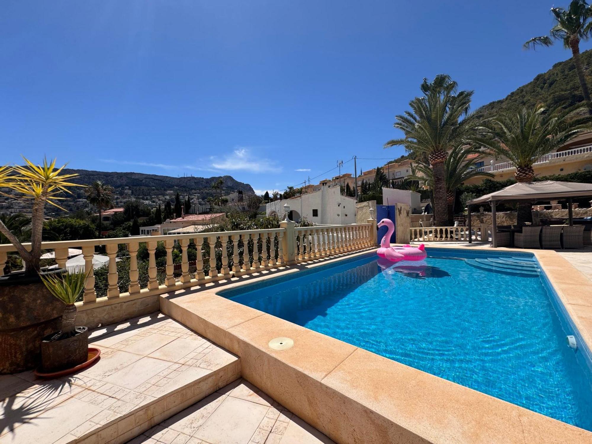 Treveris Whole Villa Calp Dış mekan fotoğraf